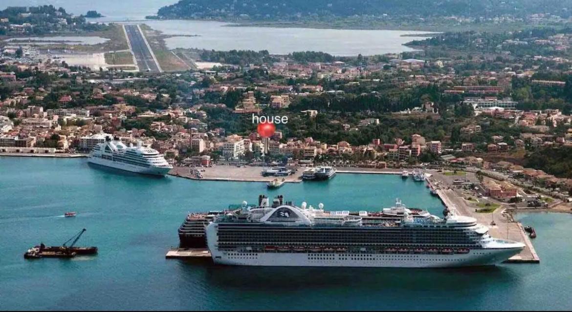 Contessina Al Porto Suite Mantouki Exterior foto